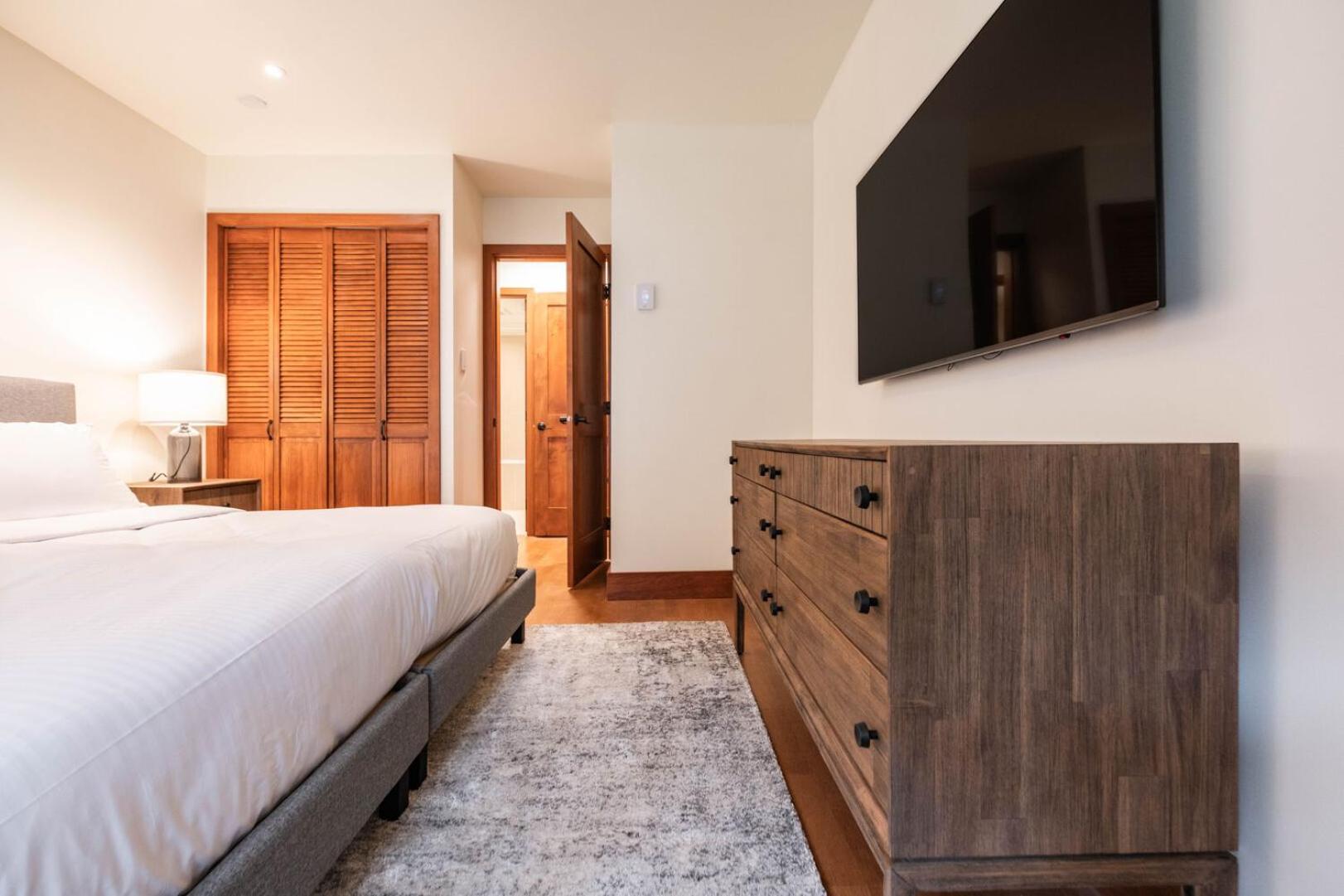 Villa Snowberry By Outpost Whistler Extérieur photo